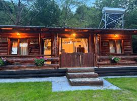 Cabana MARISA，位于Dărmăneşti的酒店