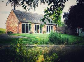 Cosy One Bed Barn Conversion Donington Park East Midlands Airport，位于德比的公寓