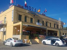 Hotel la Candela，位于Sesto Imolese的酒店