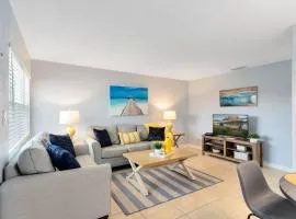Ocean 16 - Pier View