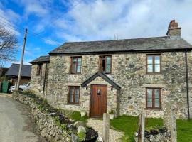 The Old Post House - Historic Dartmoor Home，位于塔维斯托克的酒店