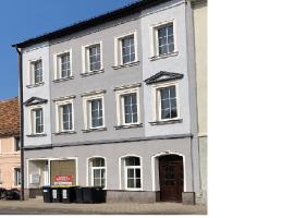 Monteurswohnung Place2stay in Großenhain，位于格罗森海恩的酒店