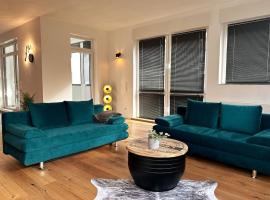 cameiroo - Apartment Euskirchen，位于奥伊斯基兴的带停车场的酒店