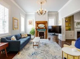 Private Hot Tub Historic Savannah Home