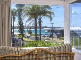Surf and Turf Retreat Mollymook hosted by McGrath, Stay 4 pay 3 for the whole month of April