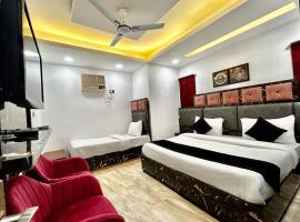 Hotel Cosmo - Karol Bagh，位于新德里Punjab & Sind Bank附近的酒店