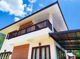Baan Bhuwann Holiday Apartment