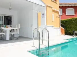 beautiful 2 bedroom villa mar Menor golf resort