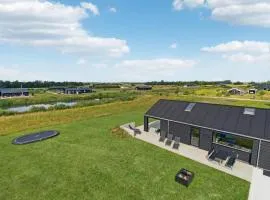 Gorgeous Home In Jerup With Wifi