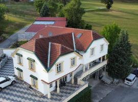 Villa Theresa，位于霍夫斯特滕的酒店