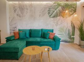 Vallia Suites-Green Luxury Suite A3，位于纳弗帕克托斯的海滩短租房