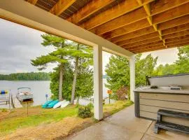 Hot Tub and Games! Lakefront Traverse City Retreat