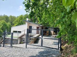 Dom Granero w Lesie pod Ślężą，位于Strzegomiany的酒店