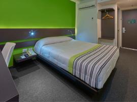 City Express Junior by Marriott Puebla FINSA，位于普埃布拉的酒店