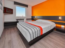 City Express Junior by Marriott San Luis Potosi Carranza，位于圣路易斯波托西的酒店