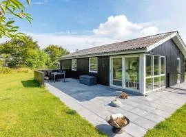 6 person holiday home in Hjørring-By Traum