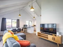 Mischewski's Cottage - Ohakune Holiday Home