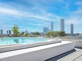 The Lounge Pool By HolyGuest