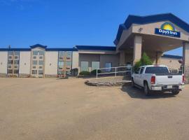 Days Inn by Wyndham Drayton Valley，位于Drayton Valley的酒店