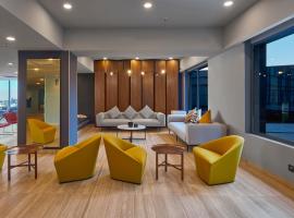 City Express Plus by Marriott Ciudad de Mexico Interlomas，位于墨西哥城的酒店