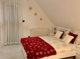 Farmhouse Dženi，位于弗拉西克的宠物友好酒店