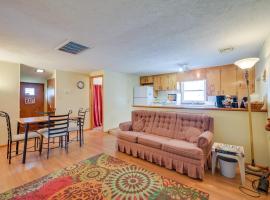 Cozy Fairfield Escape Near Historic Sites，位于Fairfield的酒店