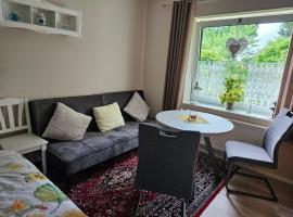 Ferienwohnung 2 Am Park，位于Divitz的酒店