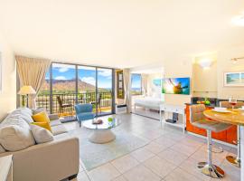 Diamond Head Views Retreat with Free Parking & Near Waikiki Beach!，位于檀香山的度假短租房