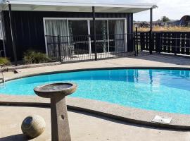 The Poolhouse，位于玛塔玛塔的带泳池的酒店