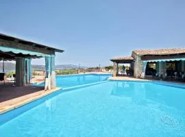 ISA-Residence with swimming-pool in Porto Rotondo at only 500 m from the beach