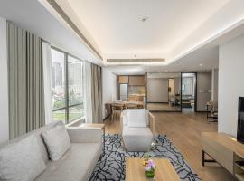 长河国际公寓新天地，位于上海无限度广场附近的酒店