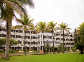 Naveen Residency，位于Amargol的酒店