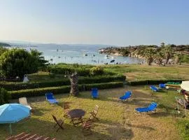 BEACH HOUSE SEAFRONT VILLA LATOURA ORMOS PANAGIAS