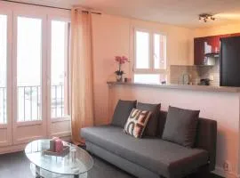 Bright apartment - Romainville