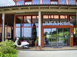 JUFA Hotel Deutschlandsberg，位于德意志兰茨贝格德施兰堡城堡附近的酒店