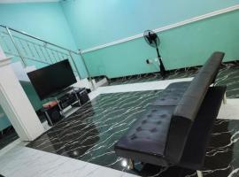 Three bedroom duplex near RCCG redemption camp，位于Oresanya的酒店