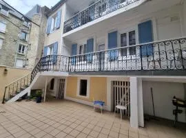 Duplex F3 hypercentre Cherbourg près du port