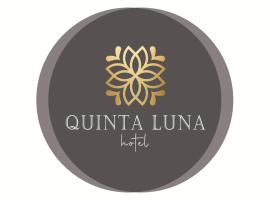 Hotel Quinta Luna Zacatlán，位于萨卡特兰的酒店