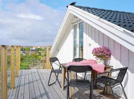 Holiday home KUNGSHAMN XVII，位于王室港的酒店