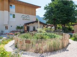 Alpenhotel Dahoam，位于施莱兴的酒店