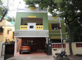 The Nest Lovely 3BHK and 1BHK Villa，位于钦奈的度假屋