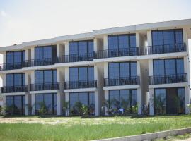 Posh Villas，位于Rrogozhinë的酒店