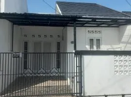 Villa Akela Sukabumi