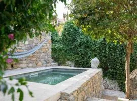 Golfe de St Tropez 3 pièces jardin piscine privée