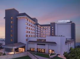 Courtyard by Marriott Shillong，位于西隆的酒店