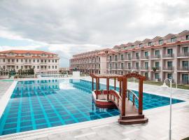 ADEMPİRA TERMAL&SPAHOTEL，位于代尼兹利的酒店