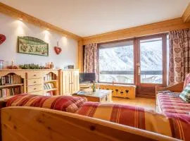 贝壳红日蒂涅公寓