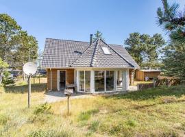 Holiday Home Laila - all inclusive - 1-2km from the sea in Western Jutland by Interhome，位于瓦伊厄斯斯特兰德的度假屋