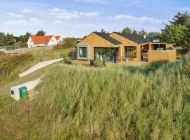 Holiday Home Bena - 800m from the sea in NW Jutland by Interhome