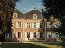 Petit Chateau Vercourt，位于Vercourt的家庭/亲子酒店